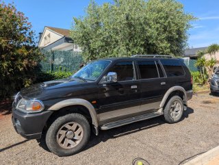 Mitsubishi Montero 1999