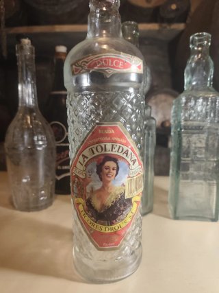 7 Vecchie Bottiglie da Collezione