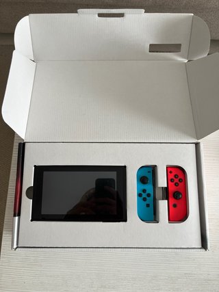 Nintendo Switch Azul y Rojo