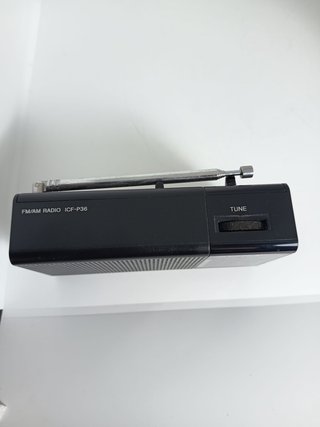 Radio Portátil Sony AM/FM ICF-P36