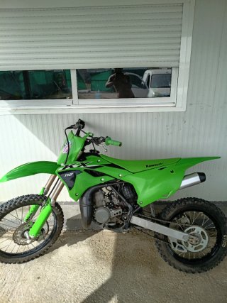 Kawasaki 112 Verde Moto de Cross