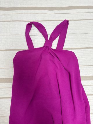Vestido largo morado con tirantes abertura lados