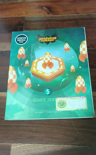 Libros gizarte 5 primaria
