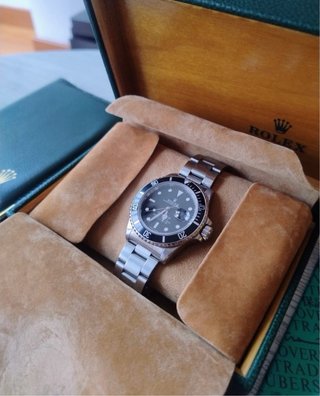Rolex Submariner 16610 | 40mm