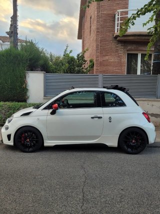 Abarth 595 C Competizione 70 aniversario