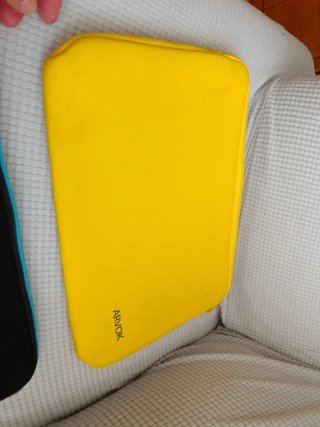 2 Fundas Protectoras ARVOK Tablet/Portátil