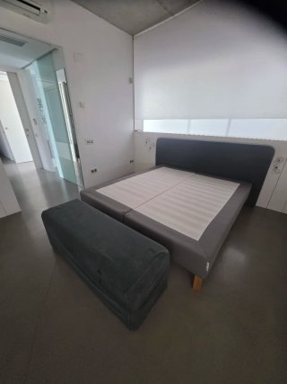 Cama Matrimonio Ikea Espevar Gris.