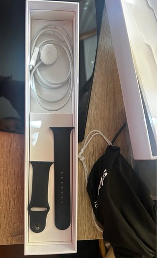 Apple Watch Series 8 45mm GPS 88% batteria