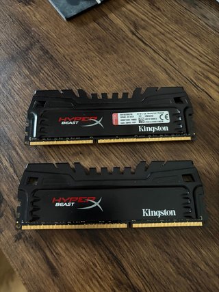 16GB DDR3 Kingston HyperX RAM