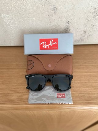 Gafas de Sol Ray-Ban Wayfarer Polarizadas Negras