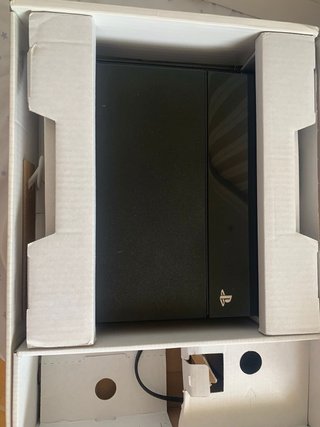 PS4 (PlayStation 4) Nera + Controller + 3 Giochi