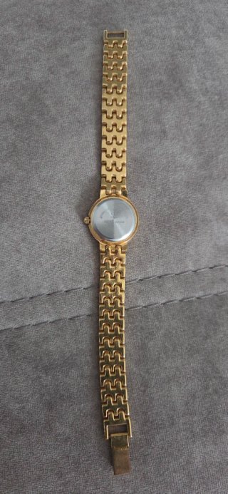 Reloj Jean Bellve Dorado y Blanco