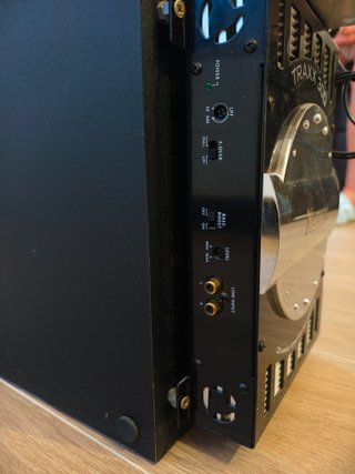 Subwoofer Infinity 300W Pasivo Autoamplificado