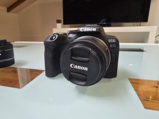 Canon EOS R10 + RF 18-45 IS STM + RF 50mm f/1.8 ST