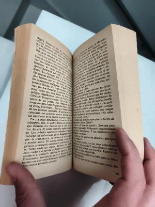 Libro En Asia se muere bajo las estrellas