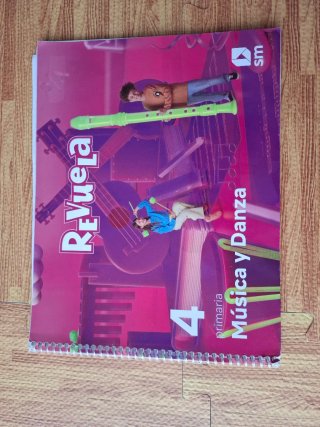CLIL World, Natural Sciences 4 Class book pack ...