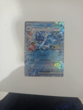 Carta Pokémon Mew VMAX 114/269
