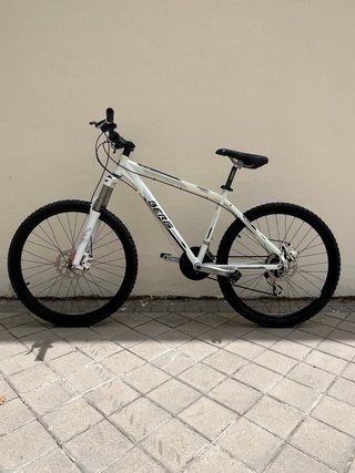 Bicicleta Berg Torah 4.0 (26”)