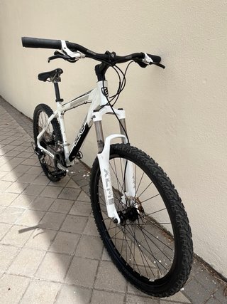 Bicicleta Berg Torah 4.0 (26”)