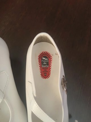 Zapatos blancos Mary Jane
