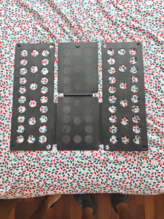 Doblador de Ropa Infantil