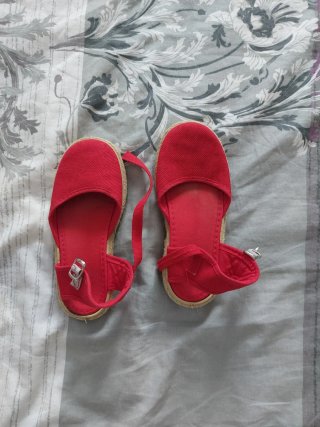Traje de flamenca rojo y blanco para niñas 4 años