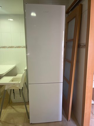 Nevera Benavent como nueva