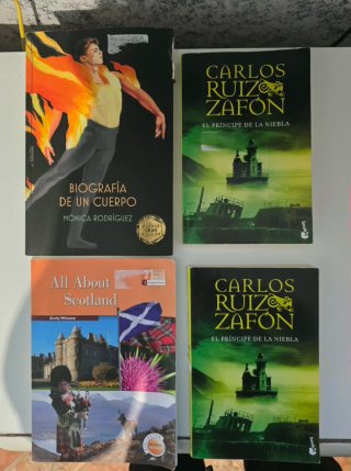 Varios libros de lectura
