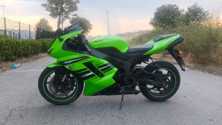 Kawasaki Ninja ZX6R Verde