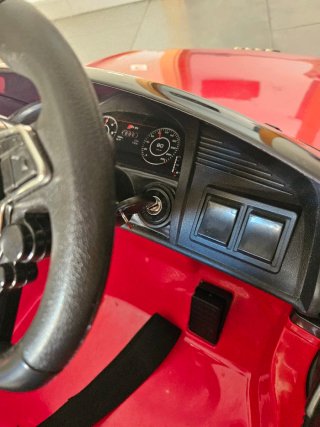 Coche electrico deportivo Audi R8 Spyder niño