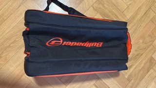Paletero Bullpadel Performance Negro