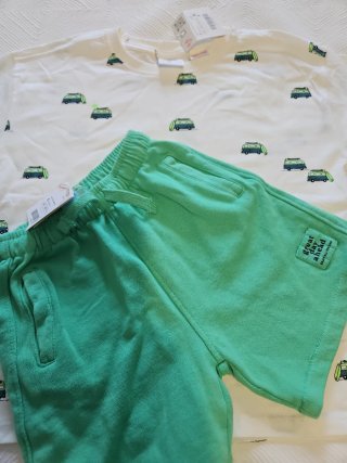 Set maglietta e pantaloni Zara per bambino 6 anni