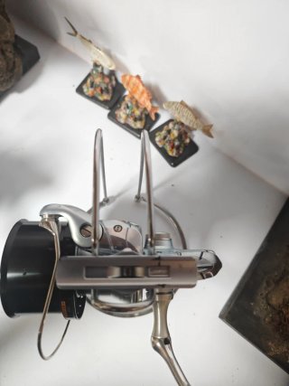 Carrete SHIMANO KISU MG