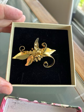 Lote Broche y Colgante Flor Perlas