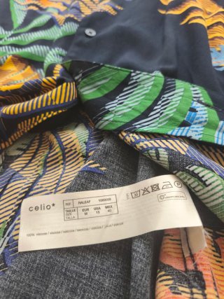 Camisa Hawaiana Celio Talla M Estampado Tropical
