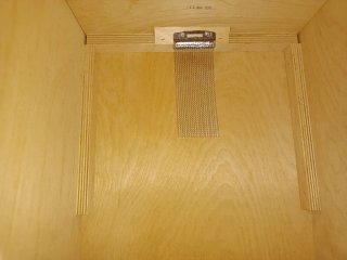 Cajón de música de madera