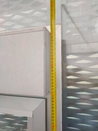 Puerta Balconera Aluminio Gris con Persiana