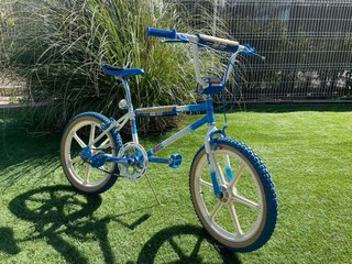 Bicicleta BH California SKY BMX