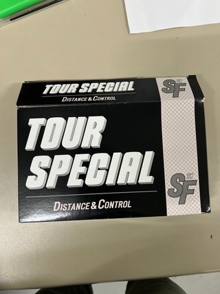 Caja de Pelotas de Golf a estrenar
