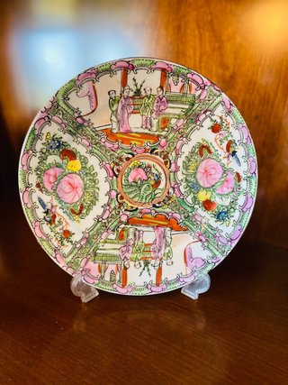 Vaso e piatti decorativi giapponesi