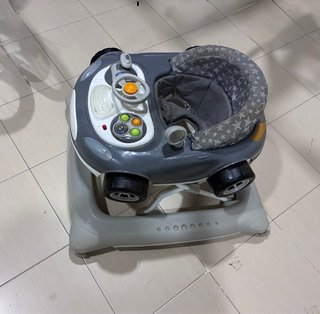Andador para bebés estilo coche