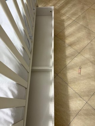 Culla erbesi in legno bianca con cuore