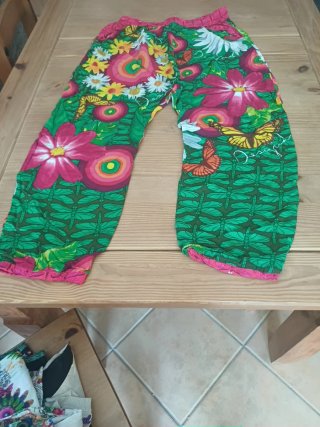 Pantalones cortos de cuadros rojos y blancos