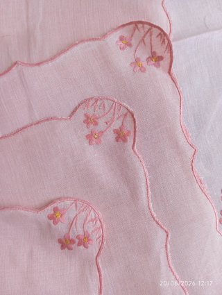 Tovaglia lino vintage con 12 tovaglioli ricamati