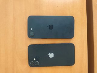 iPhone 16e, iPhone 12, Nintendo switch + mando pro