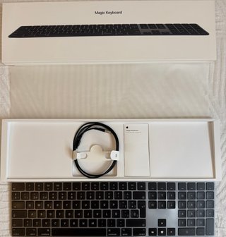 Apple Magic Keyboard gris espacial