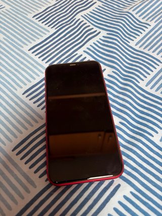iPhone 11 Rojo