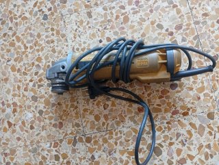 Radial pequeña DeWalt para reparar،