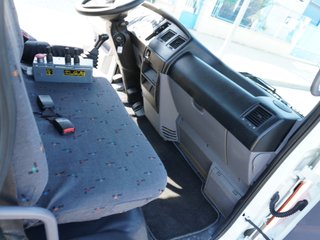 NISSAN ATLEON GANCHO Y CAJA