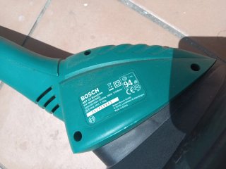 Cortafilos Eléctrico Bosch Easytrim